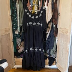 Free People - Chic Boho Black Maxi Dress with White Embroidery